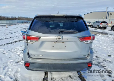 2015 Toyota Highlander Xle из США, поврежденный, VIN 5TDKKRFH6FS115664